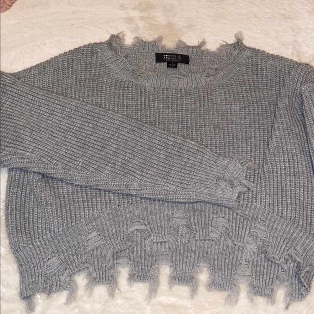 Cropped sweater